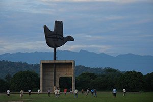 Taxi service in chandigarh - Sardar Travels